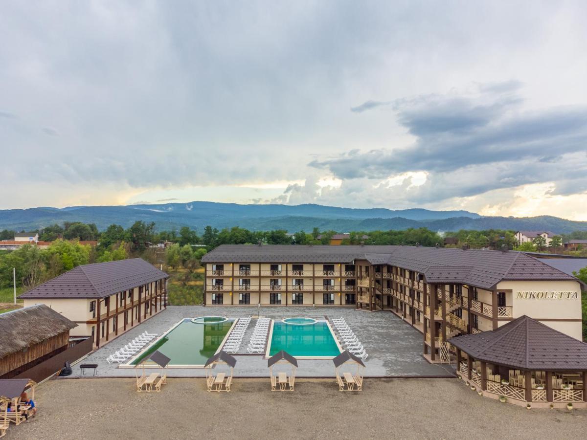 Hotel Nikoletta Solotvina Exteriér fotografie