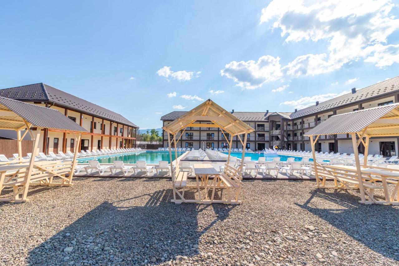Hotel Nikoletta Solotvina Exteriér fotografie